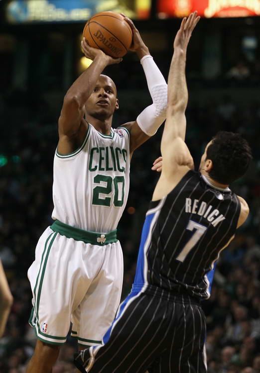 通过他的表 通过他的表