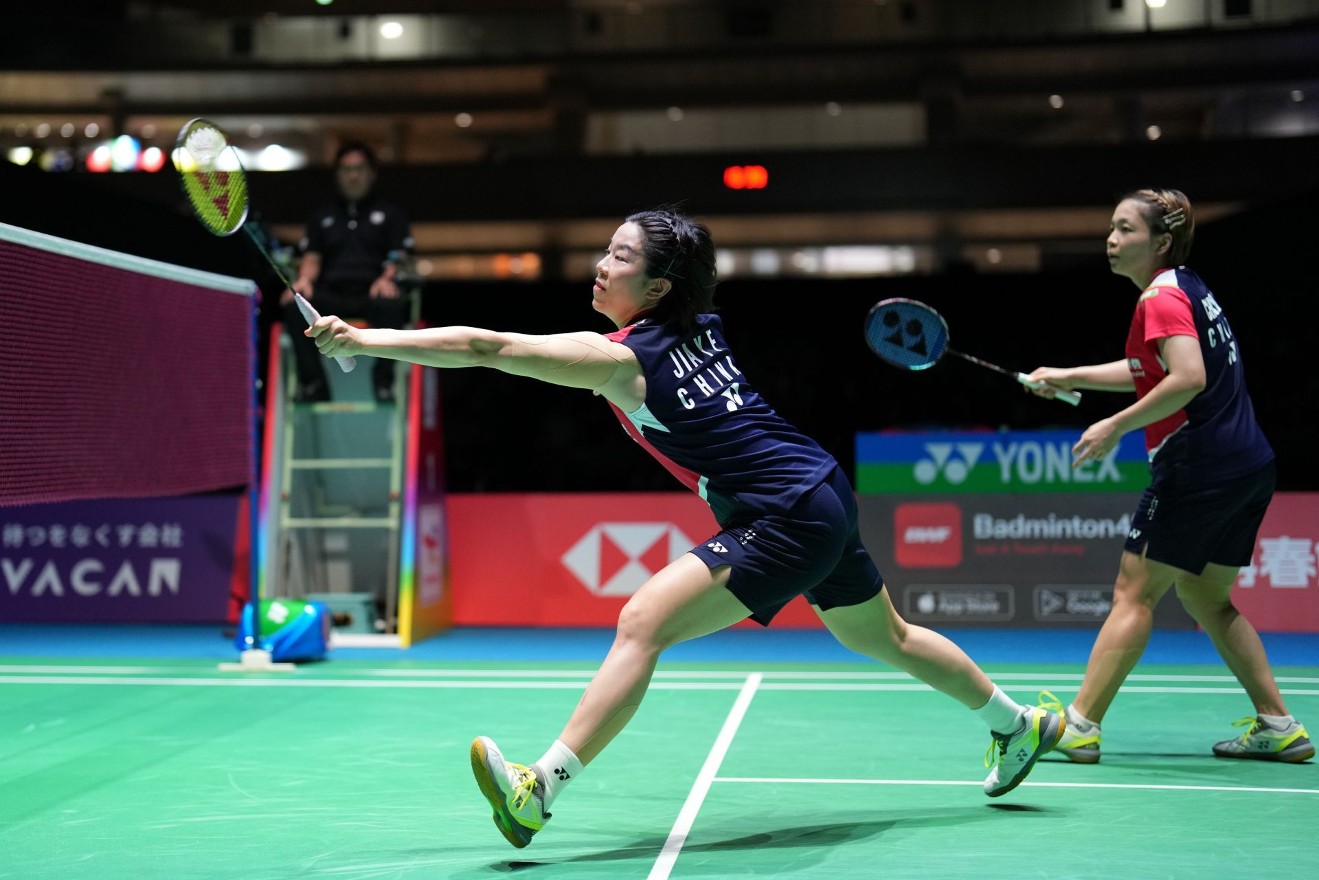 中国队通过 中国队通过