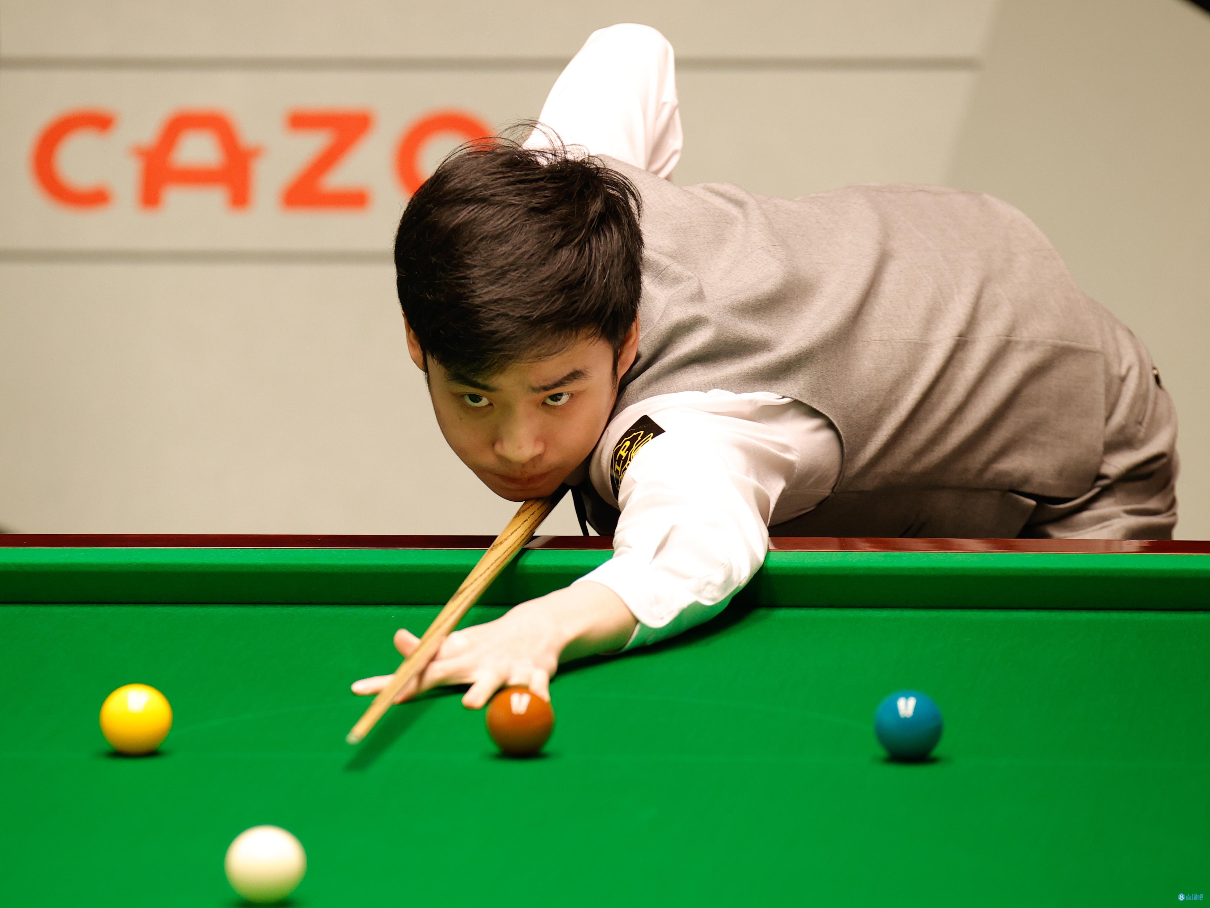 球世界里 球世界里