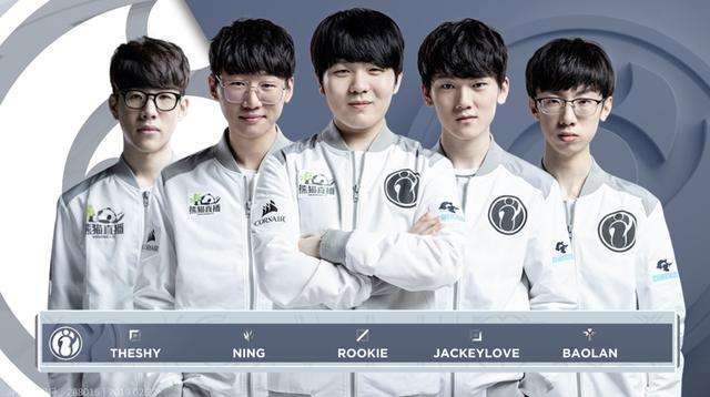 社交媒体的 社交媒体的