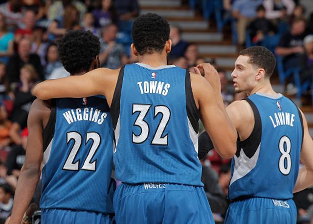 致敬行为 致敬行为