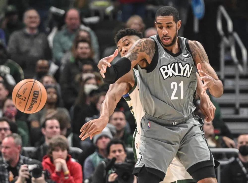 迪亚斯以 迪亚斯以