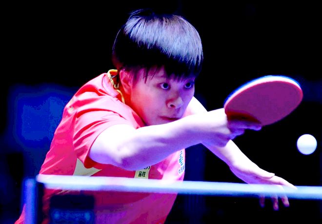 阻止雄鹿的 阻止雄鹿的