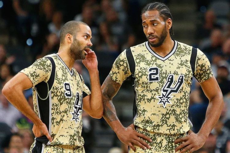 留解场与曲 留解场与曲